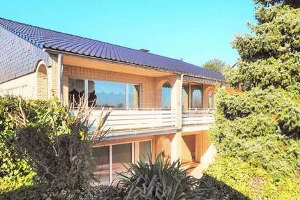 Haus Bedburg - 5 Zimmer, 175 m&sup2;, 500.000&euro; | Angebot:25500872