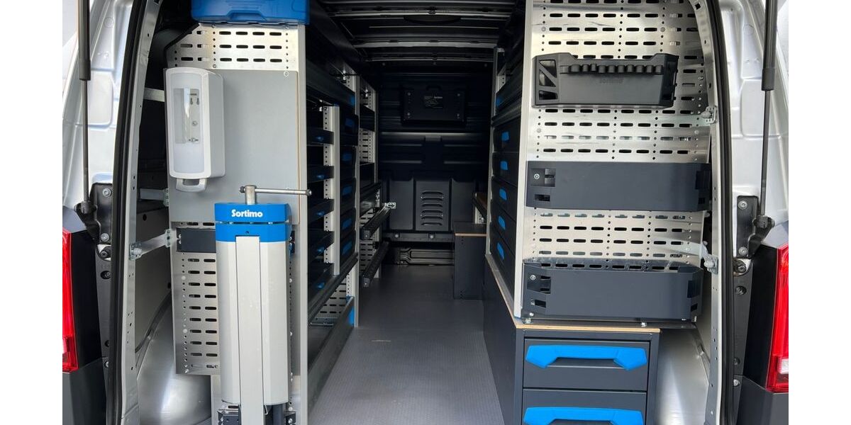 Mercedes-Benz Vito 91.672 km 27.900 &euro; Köln-Riehl 50735