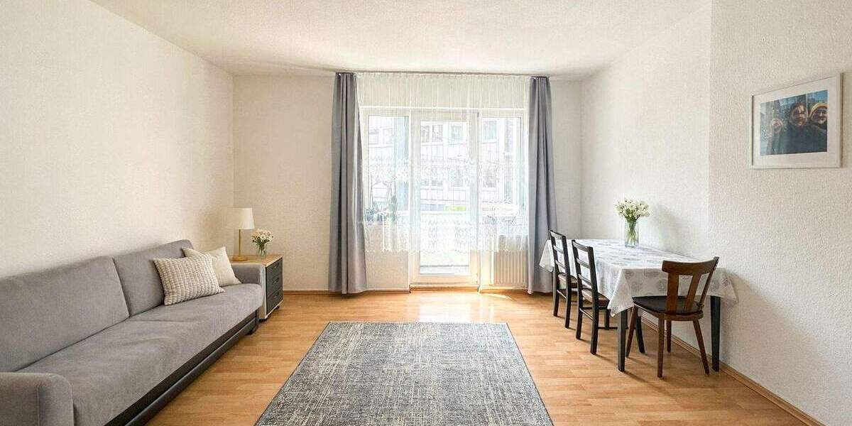 Etagenwohnung Düsseldorf Pempelfort - 2 Zimmer, 57 m&sup2;, 269.000&euro; | Angebot:25879149
