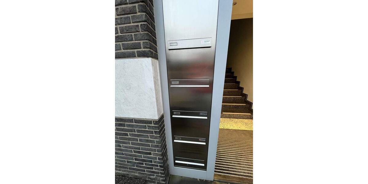 Etagenwohnung Düsseldorf Bilk - 2 Zimmer, 64 m&sup2;, 320.000&euro; | Angebot:25657435