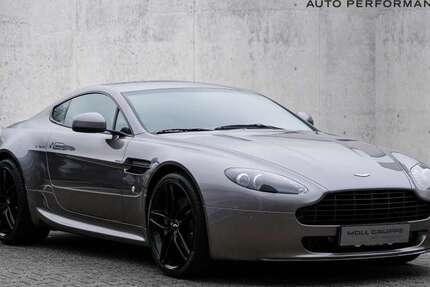 Aston Martin V8 31.030 km 79.900 &euro; Düsseldorf 40476