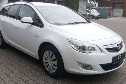 Opel Astra 78.209 km 4.890 &euro; Düsseldorf 40233