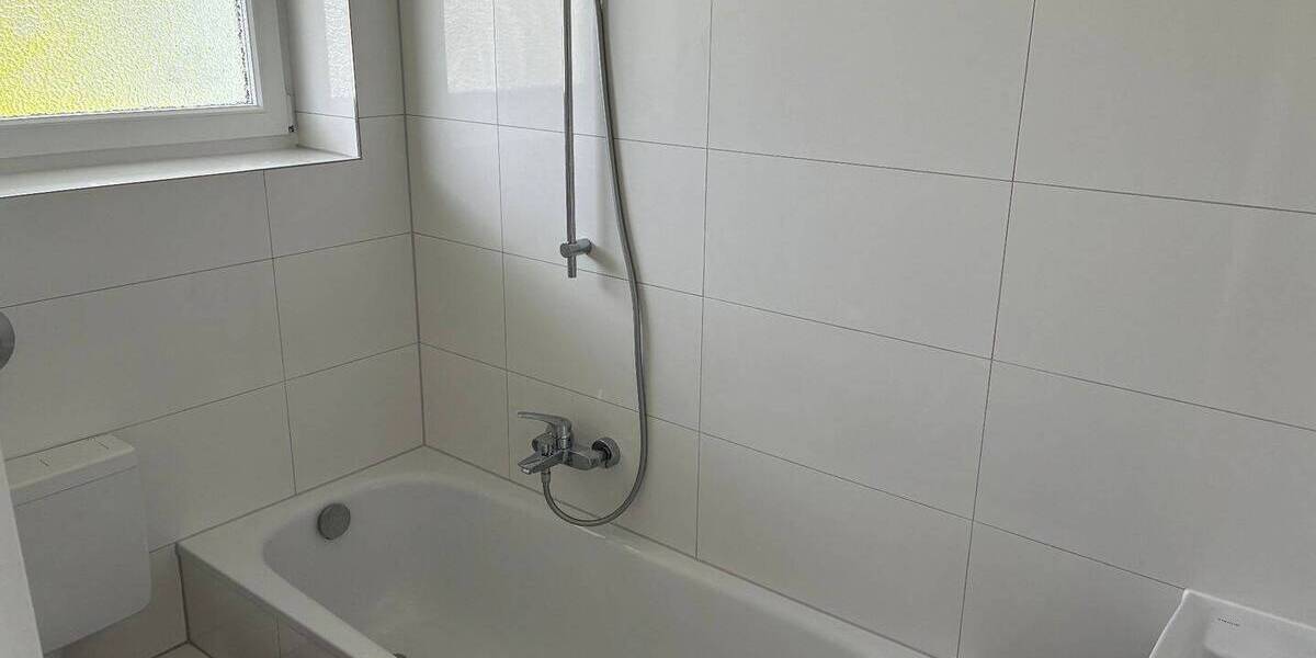Etagenwohnung Neuss Vogelsang - 2 Zimmer, 52 m&sup2;, 445&euro; | Angebot:26544123