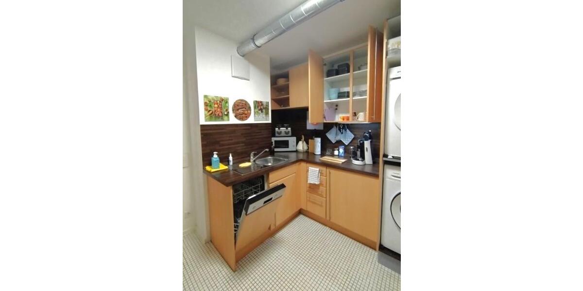 Verkauf eines kleinen Hotel garni in Köln voll genehmigter Beherbergungsbetrieb mit 8 Betten 4 Zimmern, studentisches Wohnen denkbar - Gewerbeobjekt Köln Mülheim | Angebot:22794810