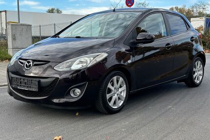 Mazda 2 143.000 km 4.990 &euro; Neuss 41460
