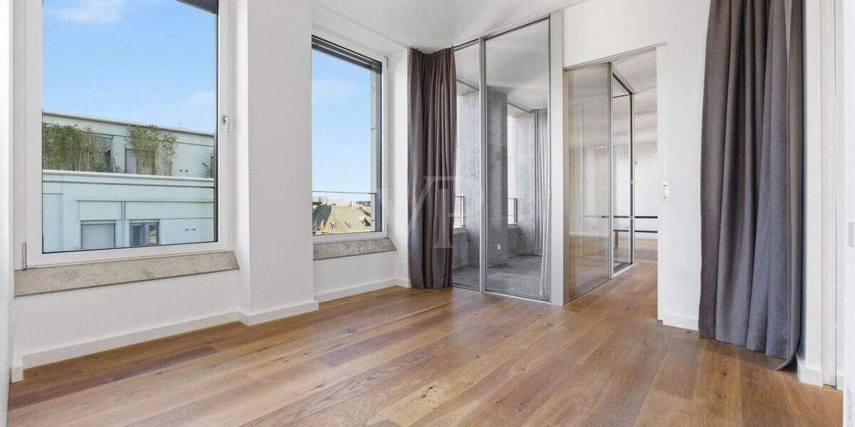 Etagenwohnung Köln Altstadt-Nord - 2 Zimmer, 95 m&sup2;, 2.185&euro; | Angebot:25777085