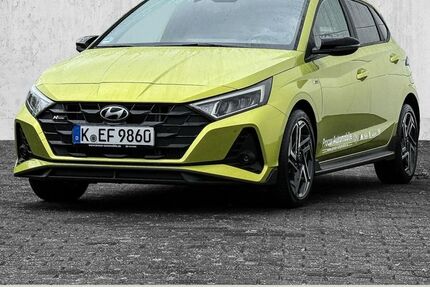 Hyundai i20 4.999 km 21.300 &euro; Köln 51063