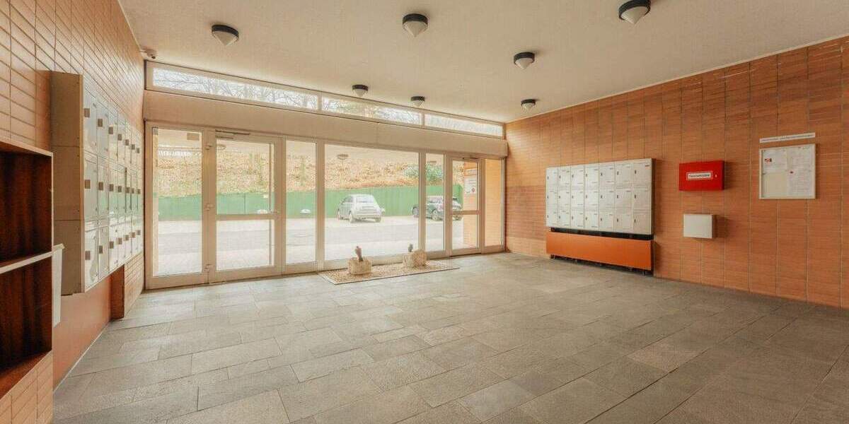 Etagenwohnung Bergisch Gladbach Bockenberg - 3 Zimmer, 89 m&sup2;, 185.000&euro; | Angebot:25738496