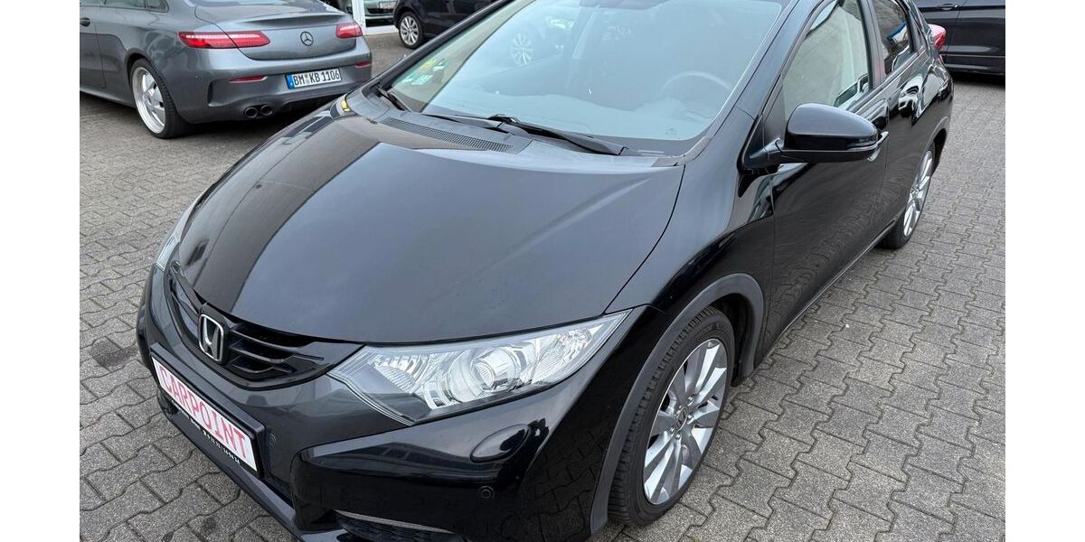 Honda Civic 156.400 km 7.850 &euro; Brühl 50321