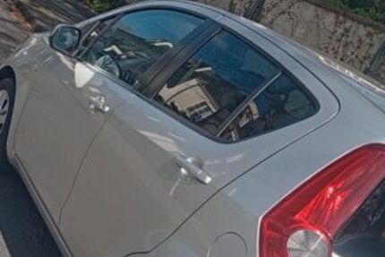 Opel Agila 110.000 km 4.000 &euro; Düsseldorf 40237