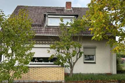 Haus Erftstadt - 7 Zimmer, 151 m&sup2;, 597.000&euro; | Angebot:25607051