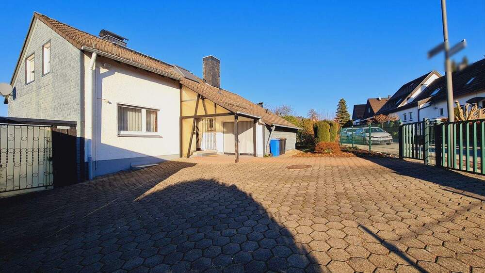 Einfamilienhaus Wermelskirchen Dabringhausen - 5 Zimmer, 136 m&sup2;, 410.000&euro; | Angebot:25800685