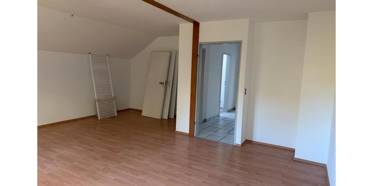 Doppelhaushälfte Bergisch Gladbach Paffrath - 5 Zimmer, 195 m&sup2;, 2.300&euro; | Angebot:26322264