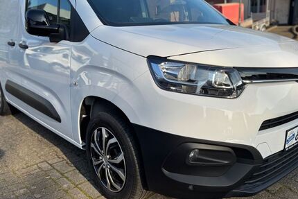 Toyota Proace (Verso) 8.731 km 19.830 &euro; Kerpen 50171