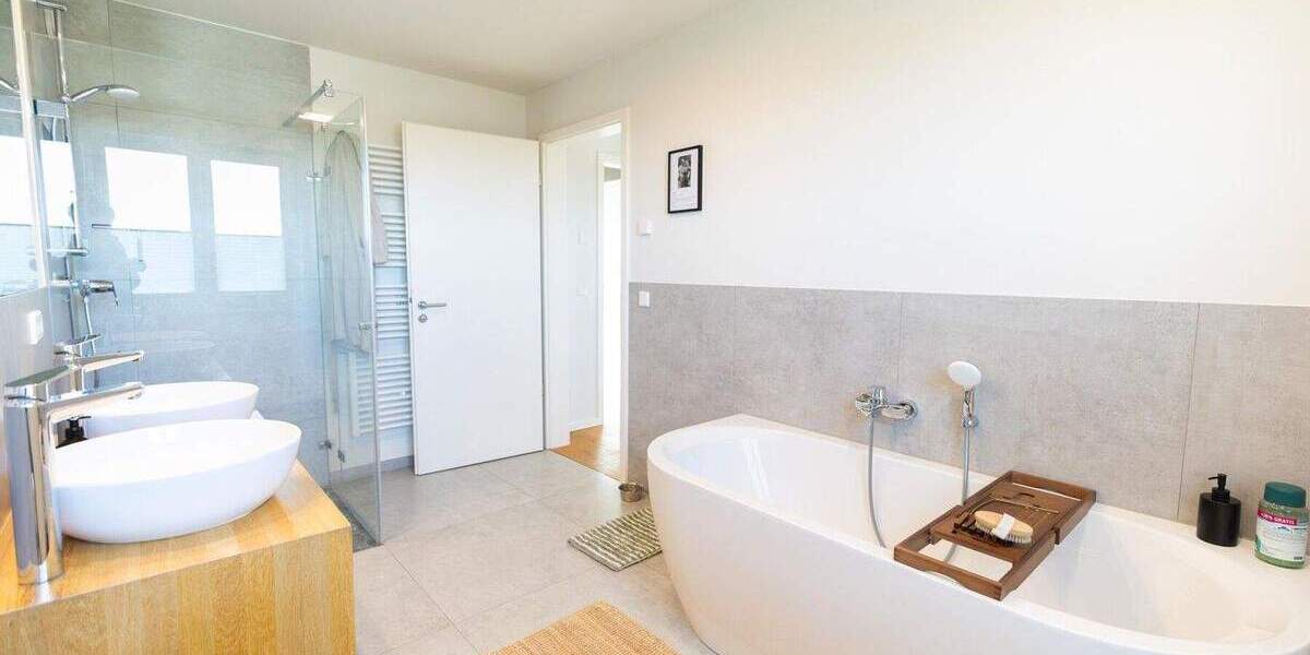 Doppelhaushälfte Korschenbroich - 5 Zimmer, 163 m&sup2;, 795.000&euro; | Angebot:25845792