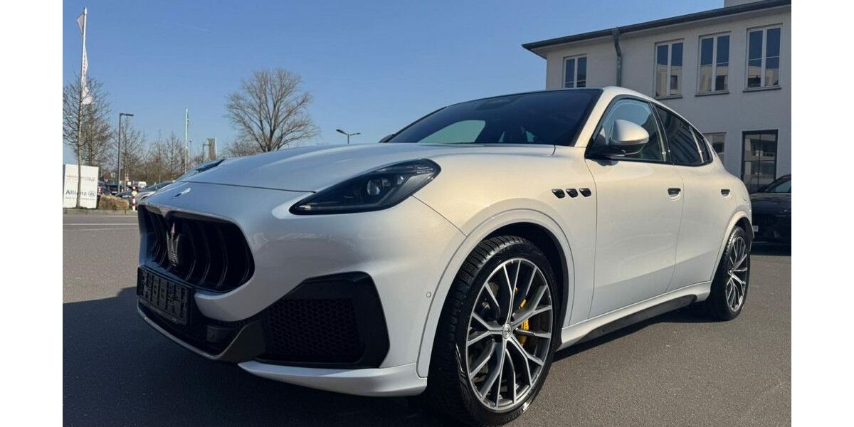 Maserati Grecale 61.800 km 71.980 &euro; Köln 50829