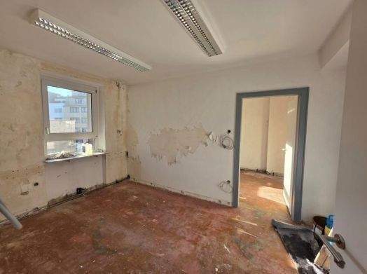 Gewerbeobjekt Düsseldorf Stadtmitte - 1 Zimmer, 230 m&sup2;, 3.105&euro; | Angebot:26554979