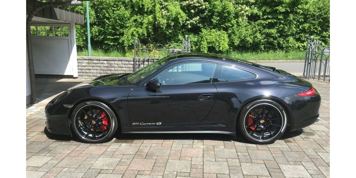 Porsche 991 18.000 km 118.000 &euro; Düsseldorf 40591