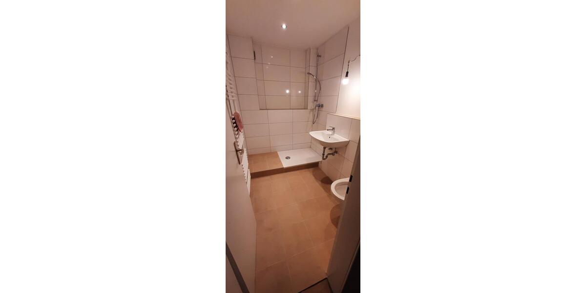 Etagenwohnung Düsseldorf Derendorf - 1 Zimmer, 25 m&sup2;, 395&euro; | Angebot:26578561