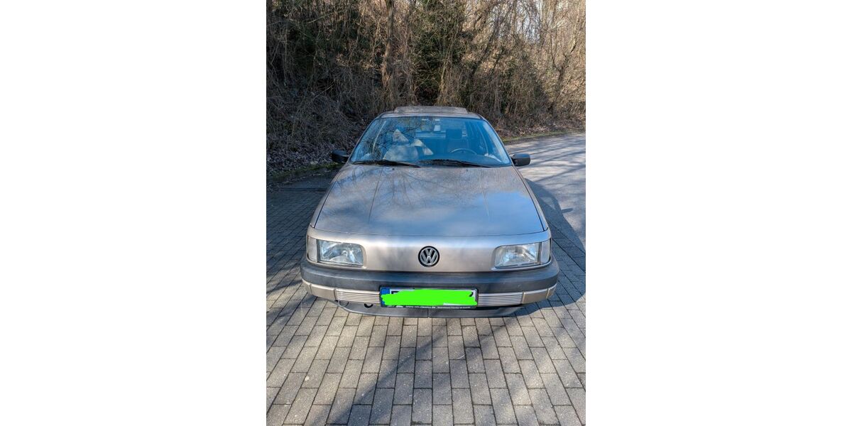 VW Passat 128.000 km 7.999 &euro; Remscheid 42857