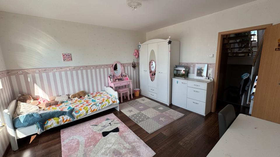 Reihenhaus Solingen Burg - 5 Zimmer, 140 m&sup2;, 450.000&euro; | Angebot:22109110