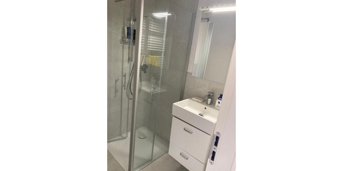 Etagenwohnung Düsseldorf Pempelfort - 1 Zimmer, 34 m&sup2;, 520&euro; | Angebot:26692904