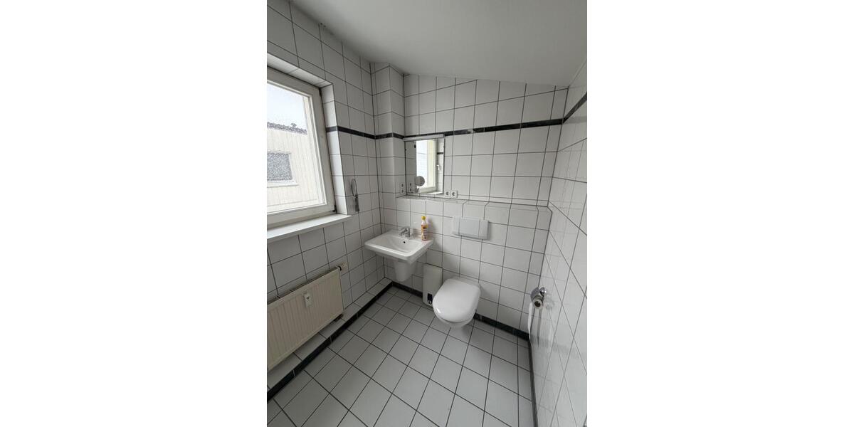 Maisonettenwohnung Meerbusch - 2.5 Zimmer, 79 m&sup2;, 1.280&euro; | Angebot:25982688