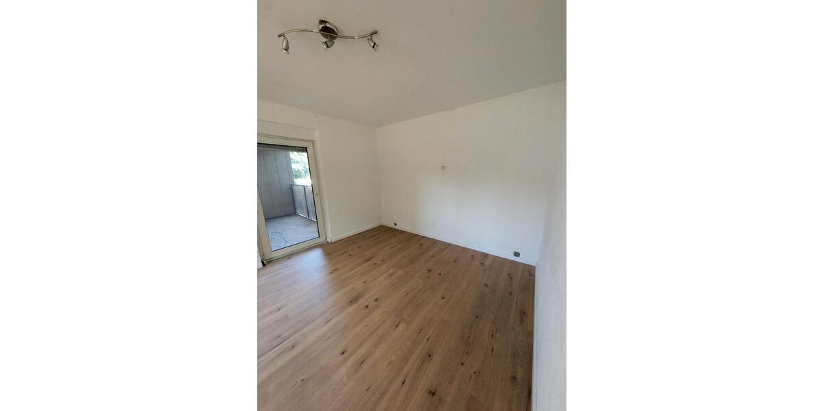 Hochparterre Köln Porz - 2 Zimmer, 57 m&sup2;, 180.000&euro; | Angebot:26063732