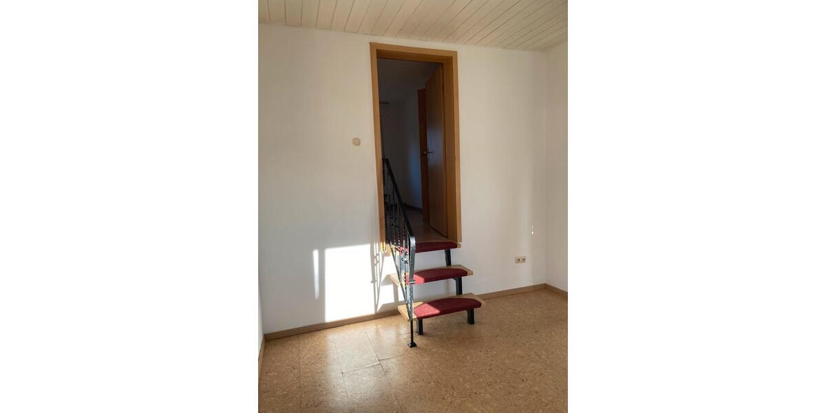 Erdgeschoßwohnung Kürten - 3 Zimmer, 54 m&sup2;, 605&euro; | Angebot:25396070