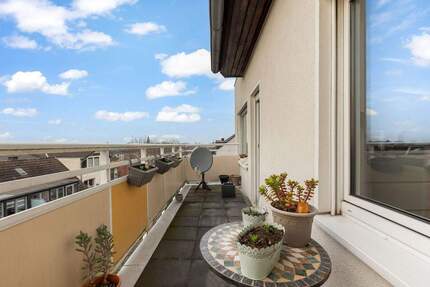 Wohnung Köln Niehl - 3 Zimmer, 83 m&sup2;, 325.000&euro; | Angebot:25686961