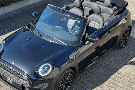Mini John Cooper Works Cabrio 9.954 km 27.500 &euro; Solingen 42651