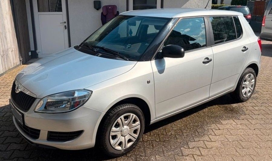 Skoda Fabia 34.709 km 6.249 &euro; Köln 51147
