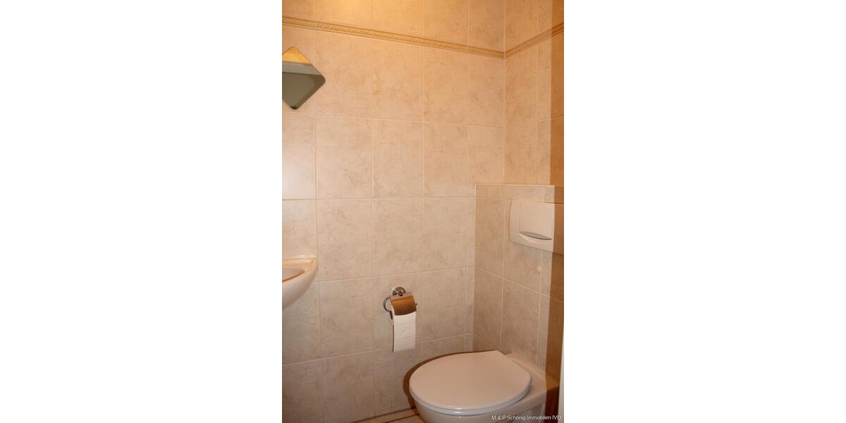 Erdgeschoßwohnung Köln Lindenthal - 2 Zimmer, 82 m&sup2;, 1.200&euro; | Angebot:25853462