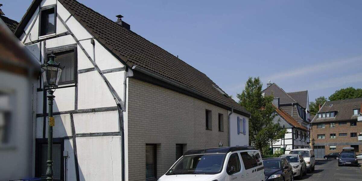 Einfamilienhaus Düsseldorf Urdenbach - 4 Zimmer, 145 m&sup2;, 325.000&euro; | Angebot:25837321