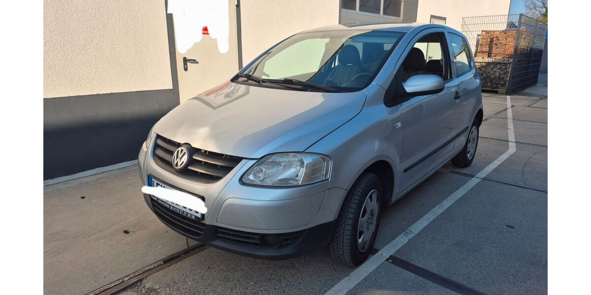 VW Fox 136.000 km 1.699 &euro; Leverkusen 51373