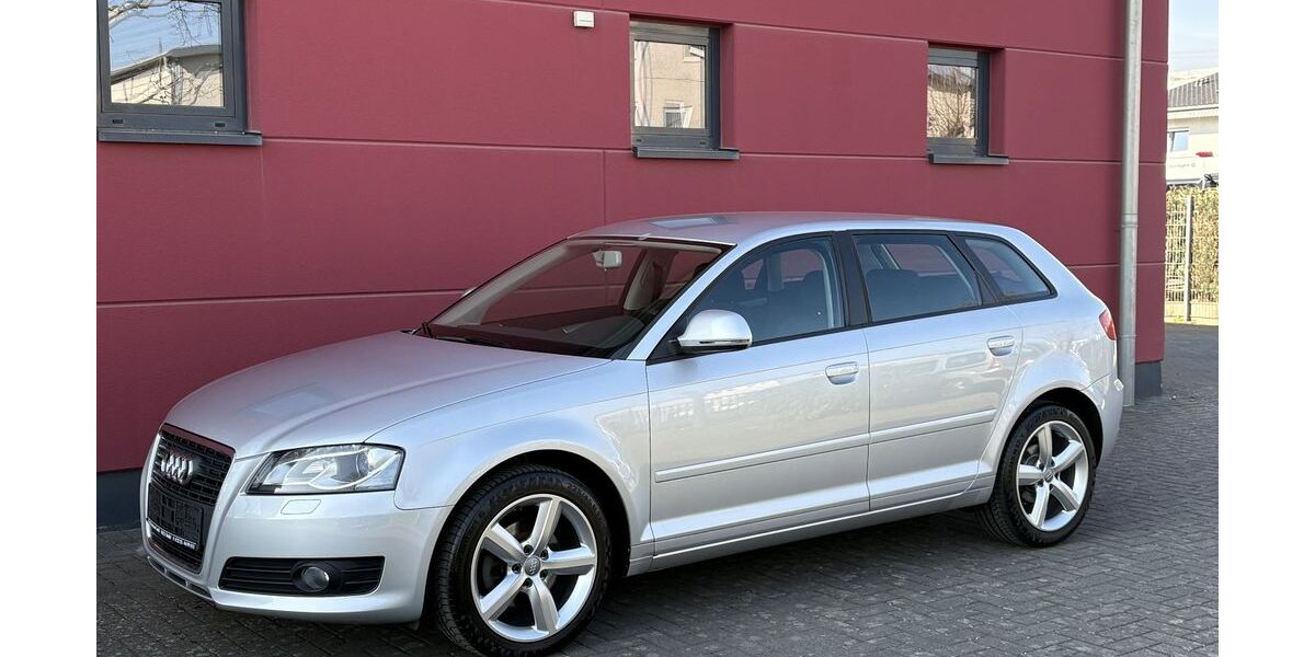 Audi A3 114.407 km 8.300 &euro; Brühl 50321