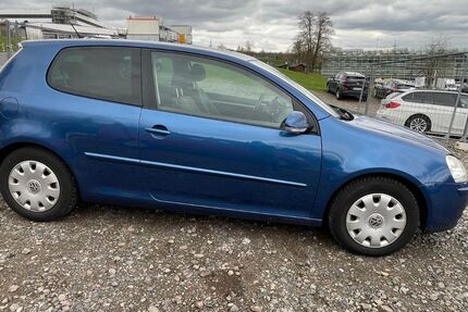 VW Golf 269.000 km 2.700 &euro; Köln 50931