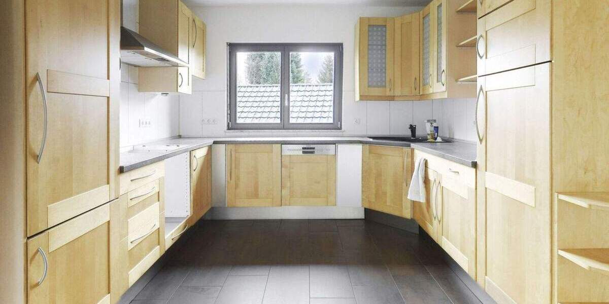 Einfamilienhaus Leverkusen Quettingen - 8 Zimmer, 285 m&sup2;, 989.000&euro; | Angebot:25900055